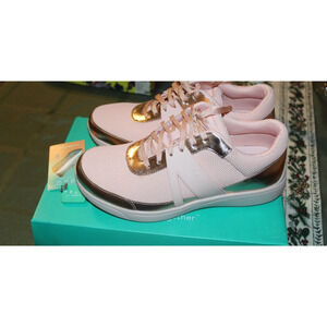 TRAQ WALKING SHOES BY ALEGRIA-SIZE 7-NIB